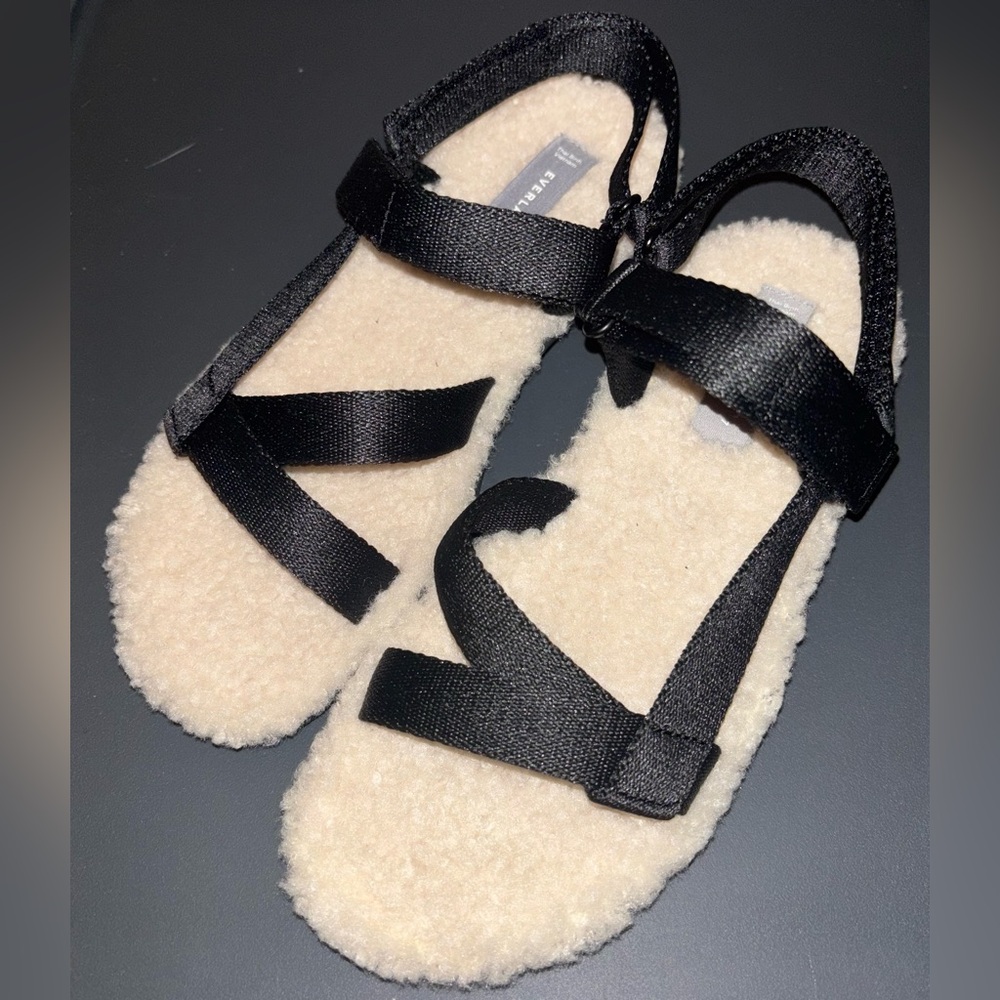 NIB Everlane Women's The ReNew Teddy Sport Sandal Black Comfort Athleisure Sz 7